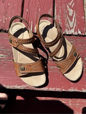 Earth Origins Alpaca Brown Leather Slingback Sandals Size 8 🚶‍♀️🌞☀️💝🦀🦀🎵